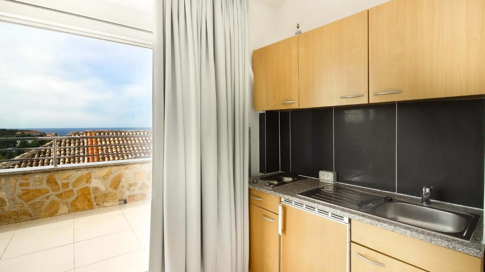Perlina - Apartment With A Sea View Vrsar 0*,  Croatia
